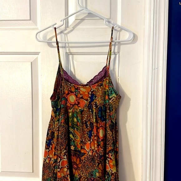 Women’s Urban Outfitters Urban Hanna Celia Tiered Dress Size Large - Picture 10 of 13